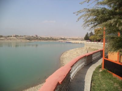 Qargha Lake